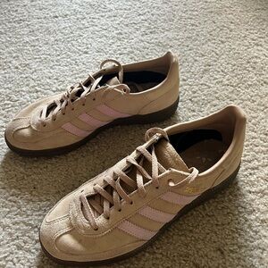 Adidas Spezial Women
